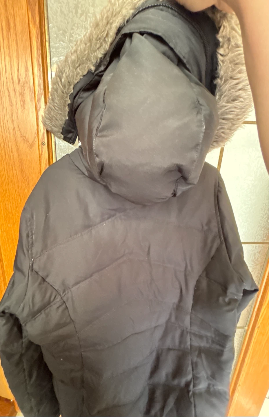 Reitmans Black Winter Parka Jacket (wear on hood) - photo 2