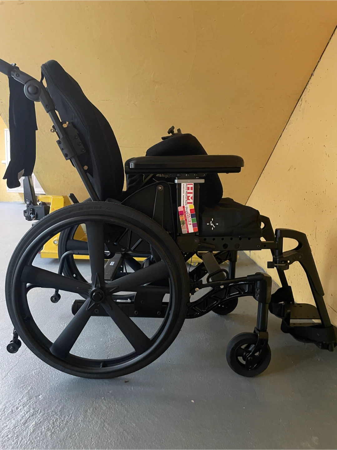 Wheelchair - photo 2