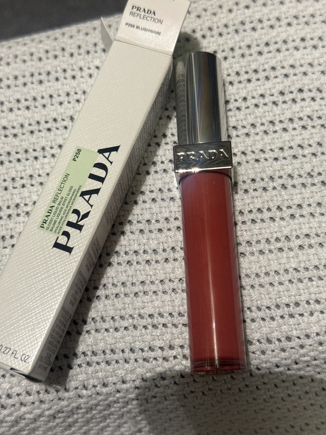 Prada Reflection Glossy Liquid Balm P258 Blushware
