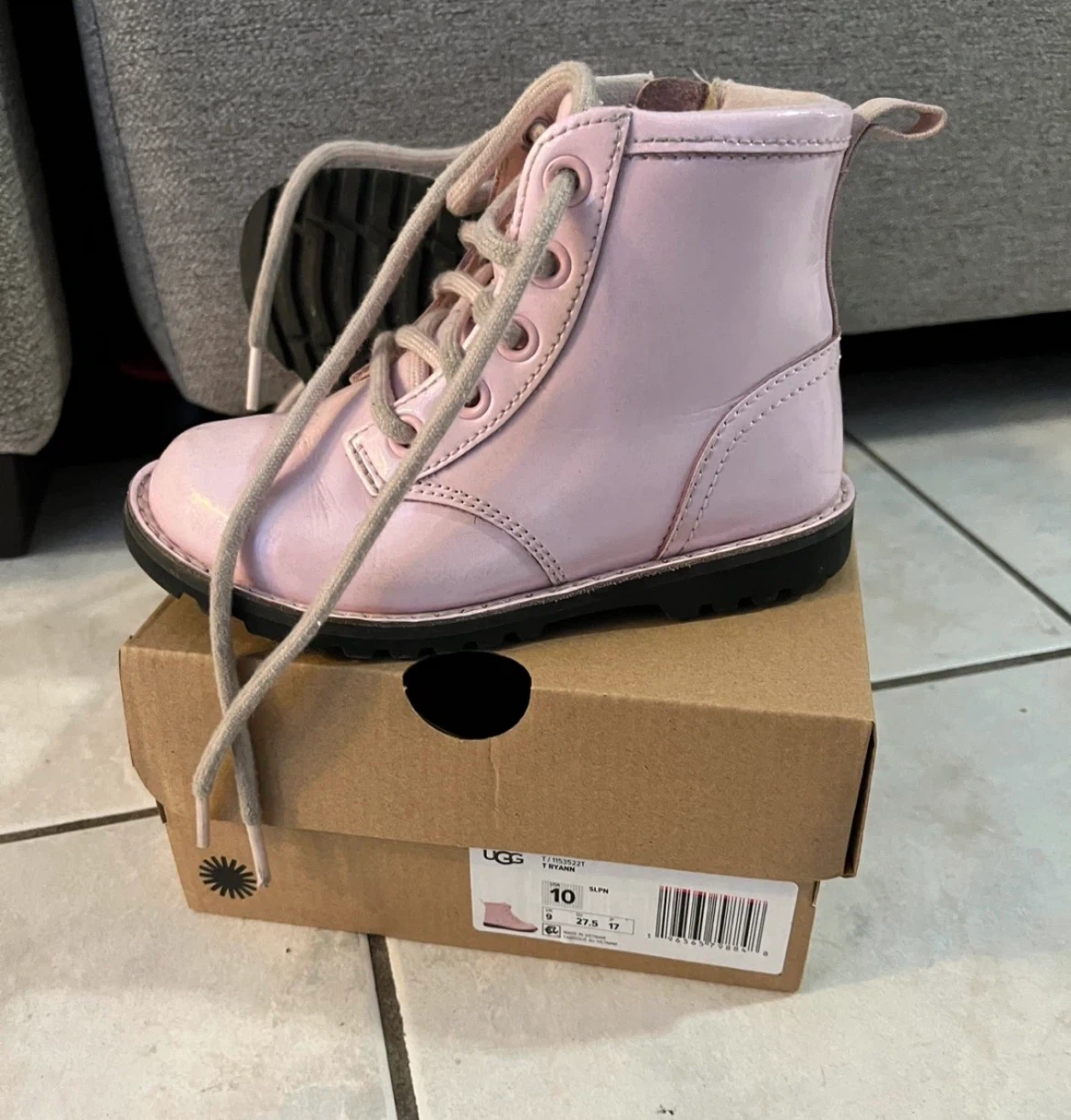 UGG size 10 Boots