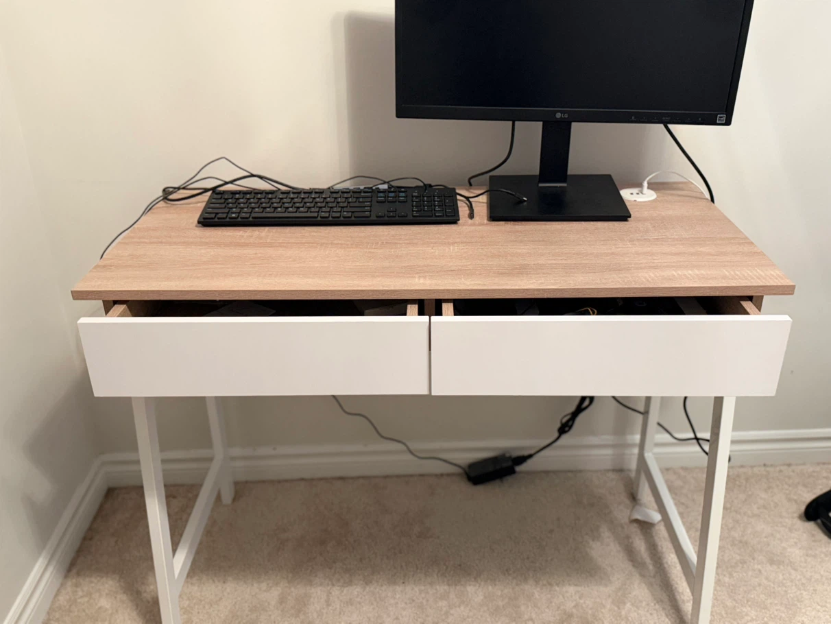 Mainstays 2-Drawer Computer Desk, USB Charger, Like New