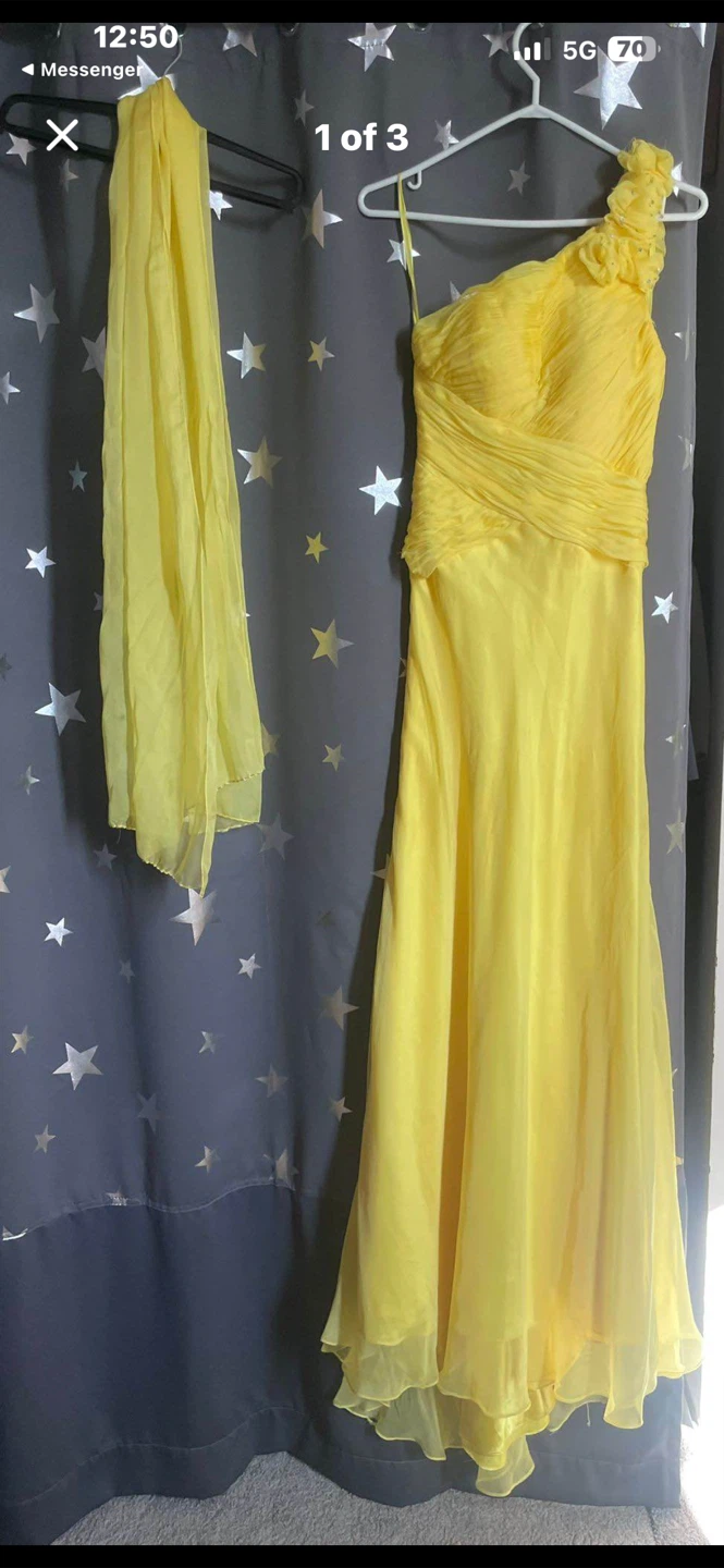 Yellow One-Shoulder Evening Gown - photo 3