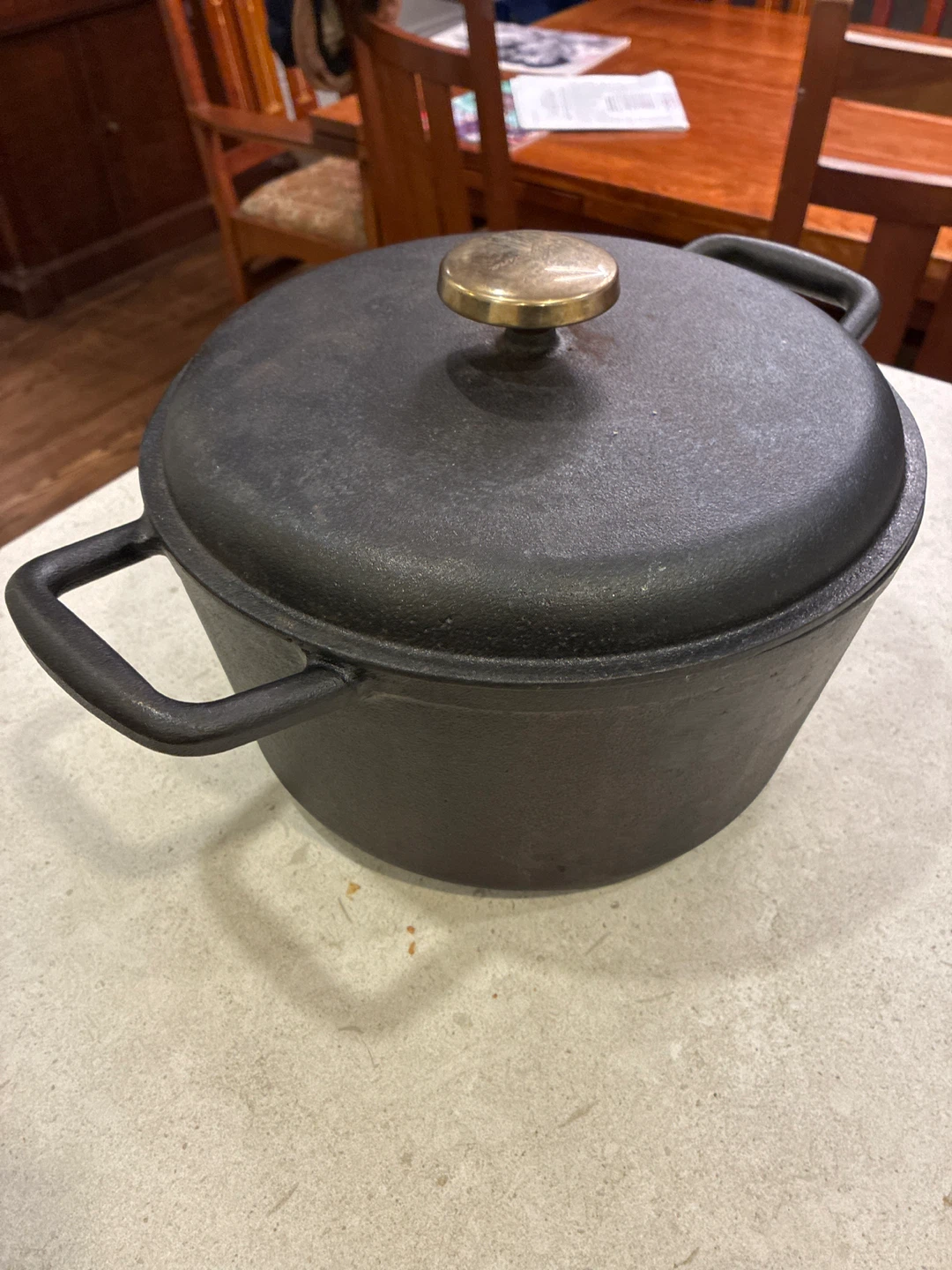 Lagostina Pre-Seasoned Cast Iron Casserole Dish, 6-qt