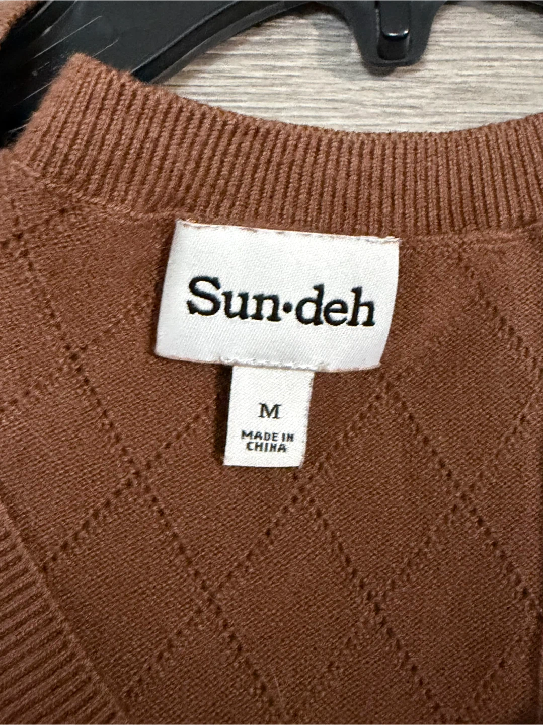 Sun-deh Brown V-Neck Cable Knit Sweater Vest - photo 3