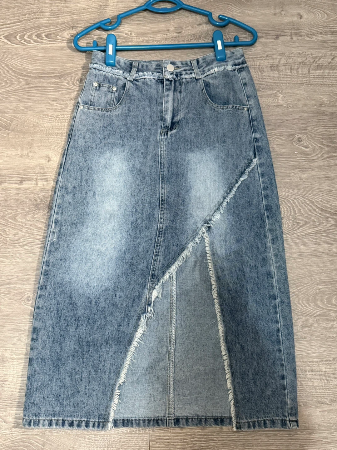 MOKIN Denim Midi Skirt