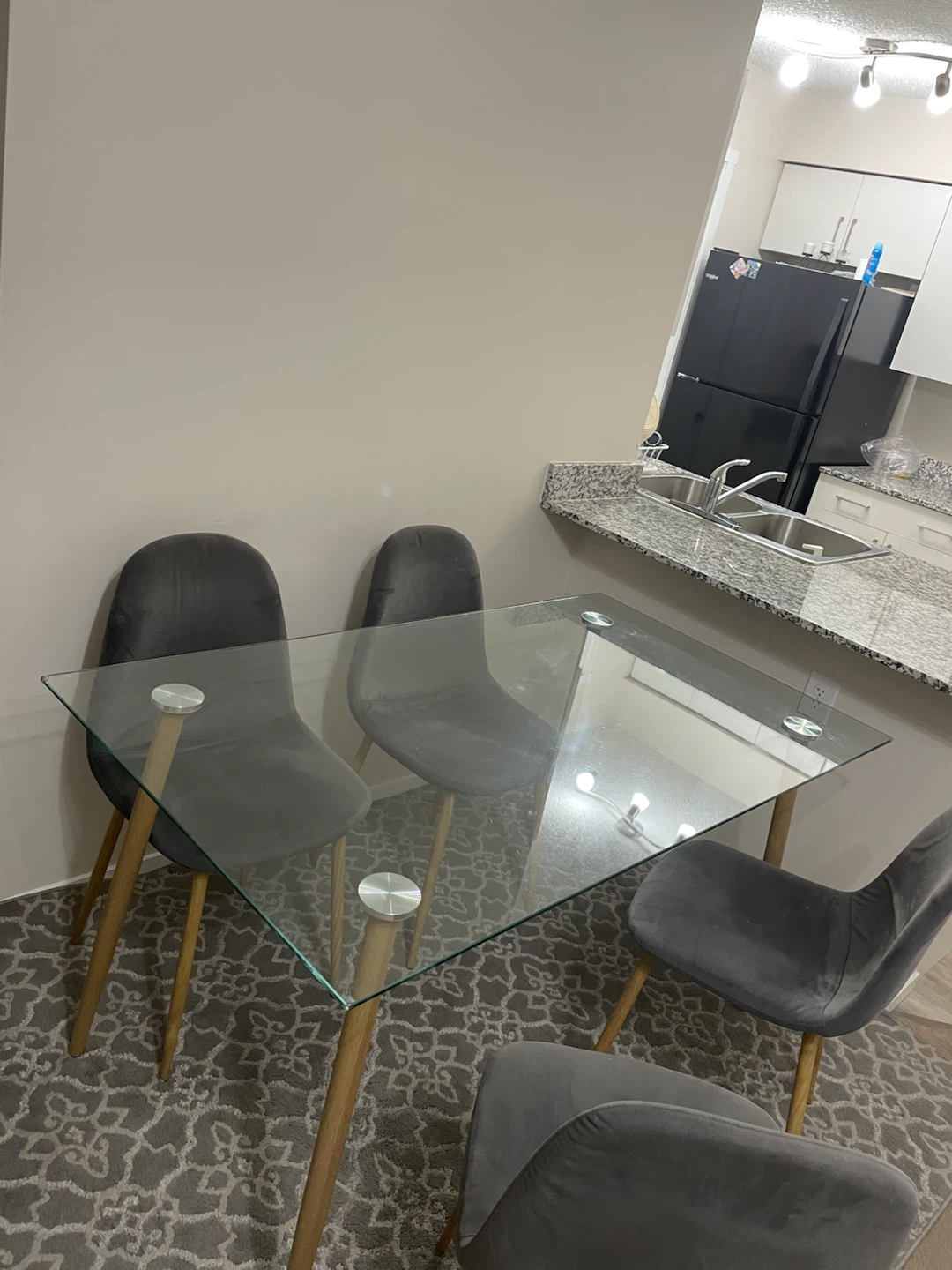 Glass Dining Table with 4 Grey Velvet Chairs - photo 3