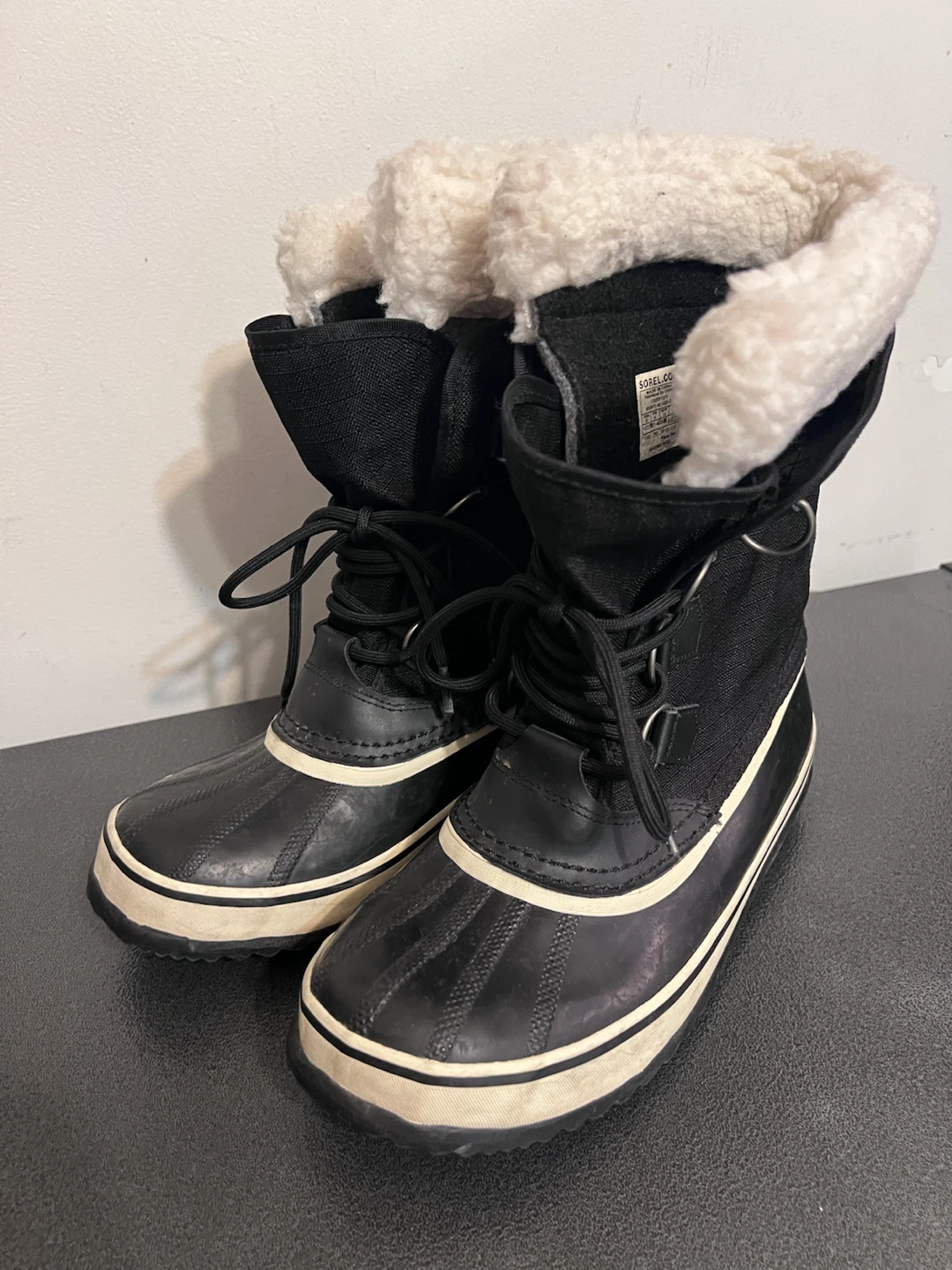❄️ SOREL Women’s Winter Carnival Waterproof Boots – Size 8 - photo 3