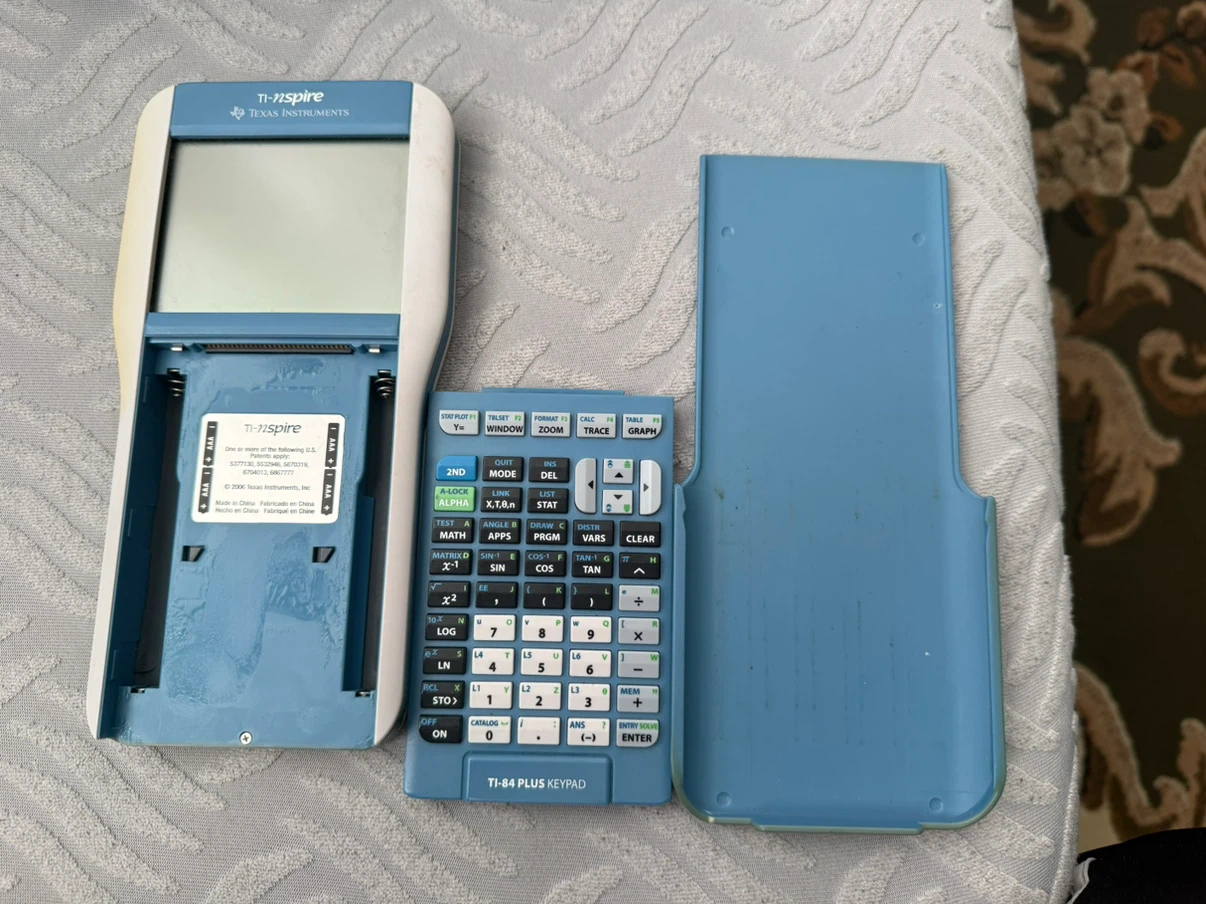 Texas Instruments TI-Nspire with TI-84 Plus Keypad - photo 2