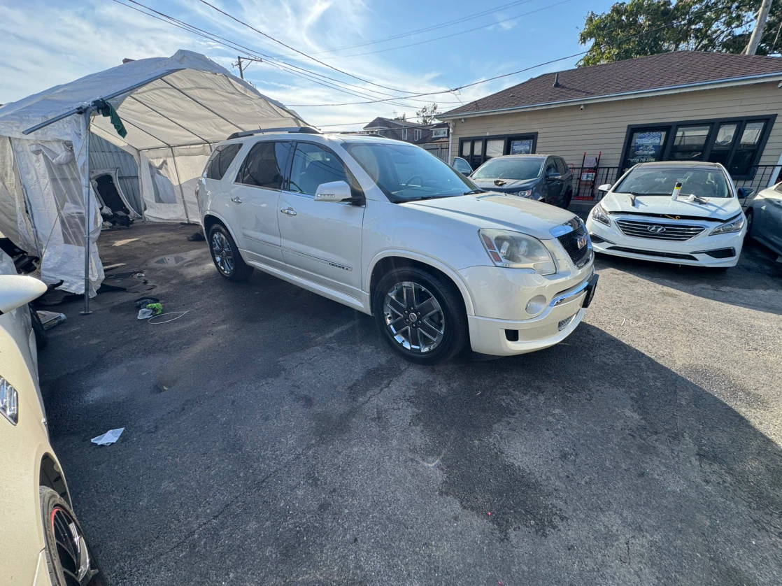 2012 GMC Acadia Denali SUV