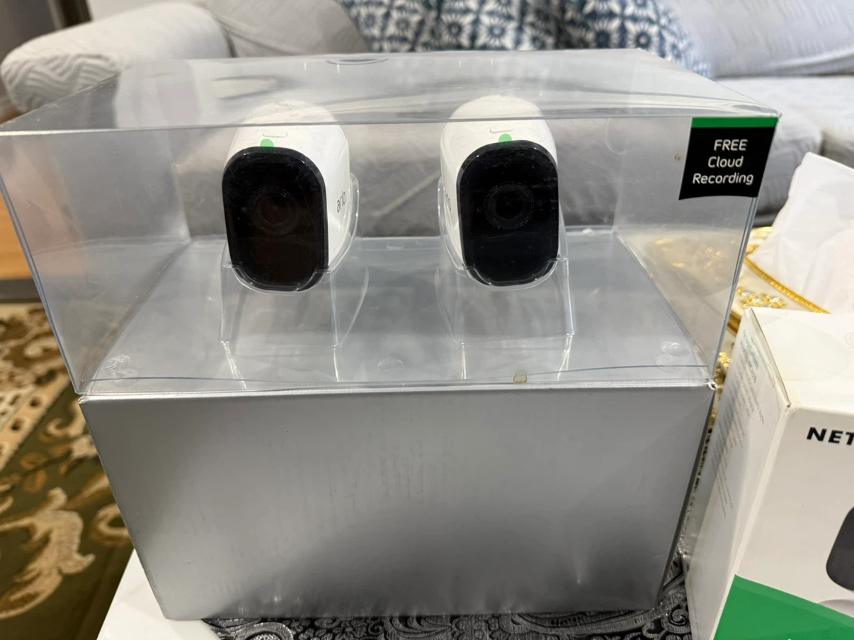 Arlo Pro Wire-Free Cameras - photo 2