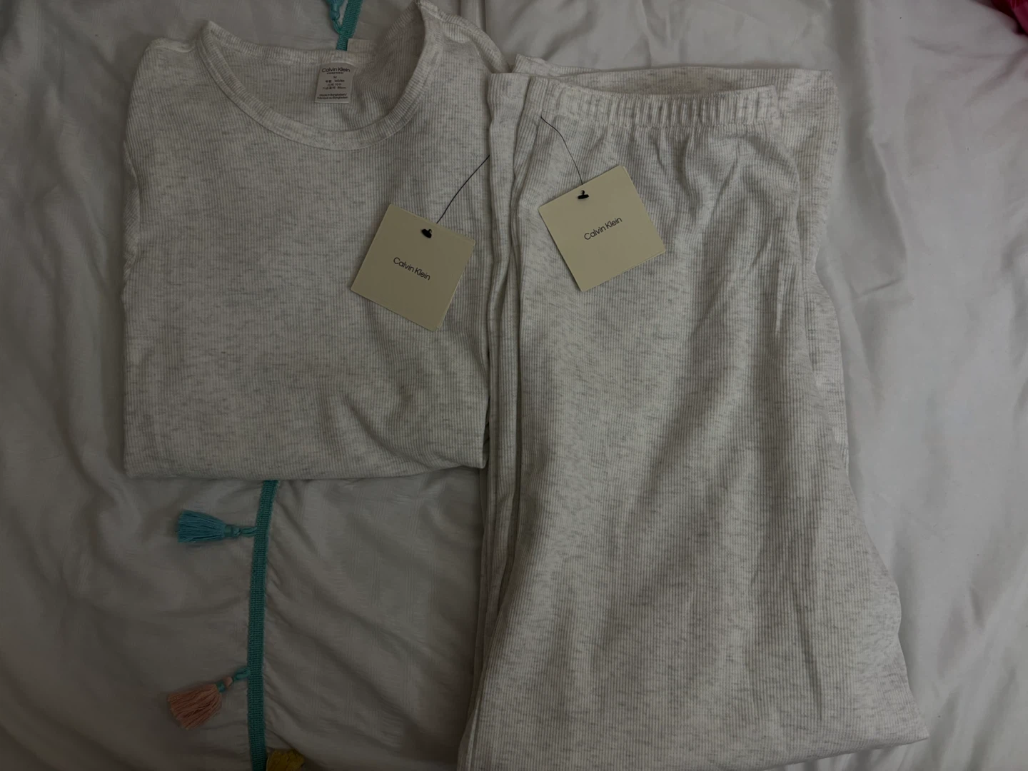 New Calvin Klein Sleepwear Set - Medium