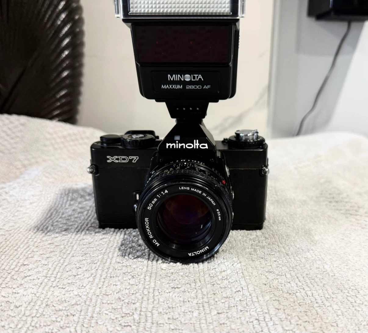 Minolta XD7 35mm Film Camera with 50mm Lens and Flash