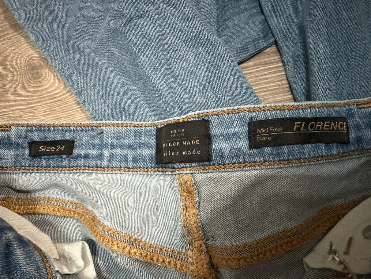 Tailor Made Florence Mid Rise Flare Jeans - photo 4