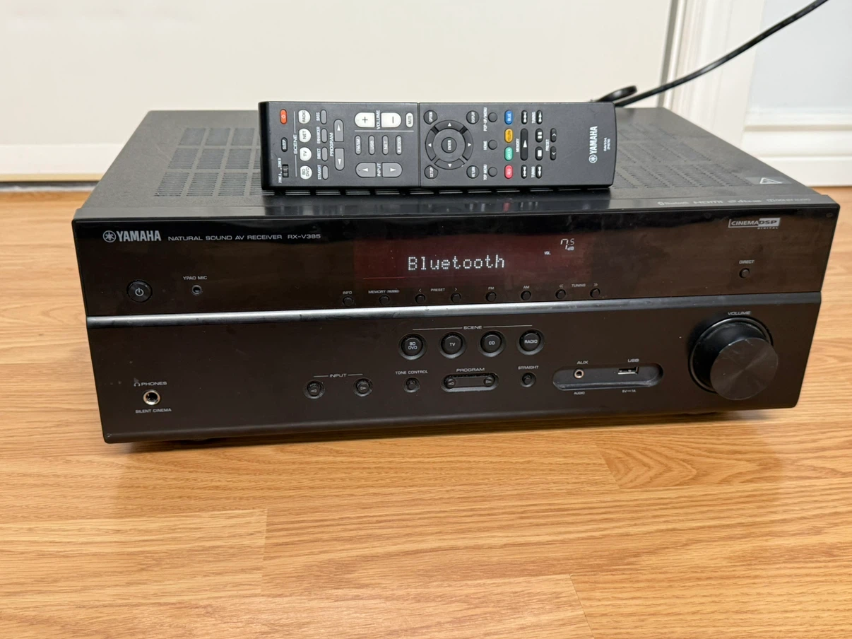 Yamaha RX-V385 AV Receiver