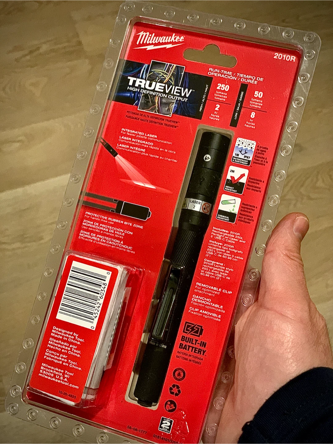 Milwaukee 250 Lumens Rechargeable Penlight with Laser - photo 2