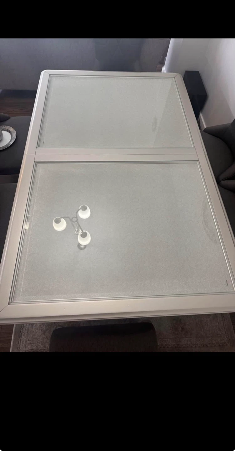 Coralayne dinning table set - photo 5