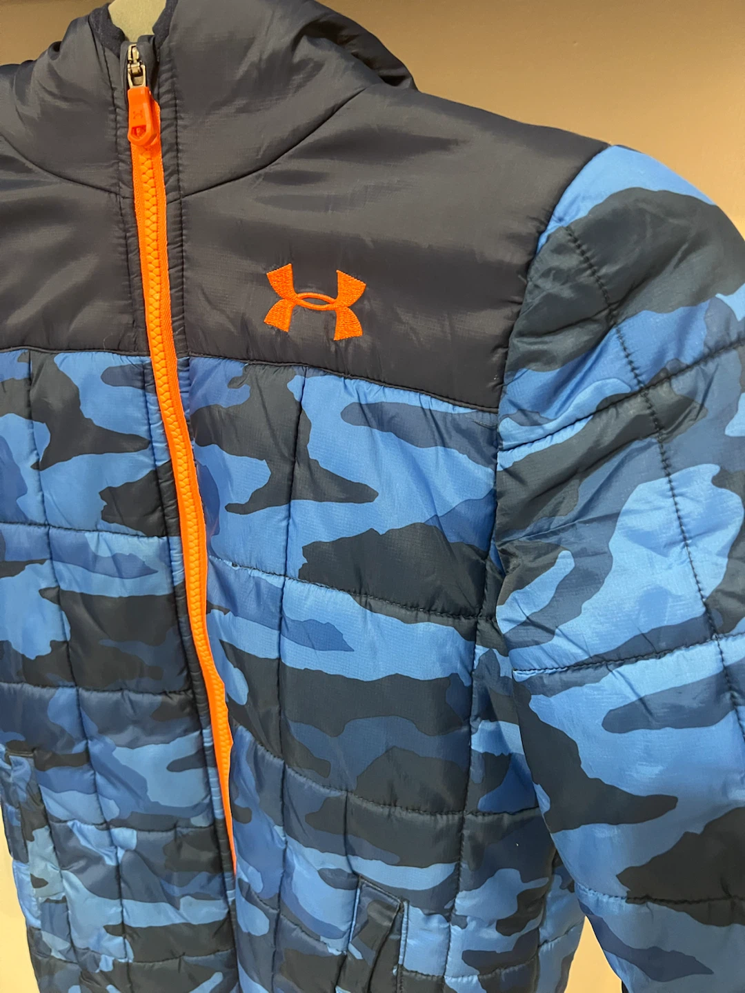 ❄️ Under Armour ColdGear Boys Winter Jacket – Youth Small - photo 2