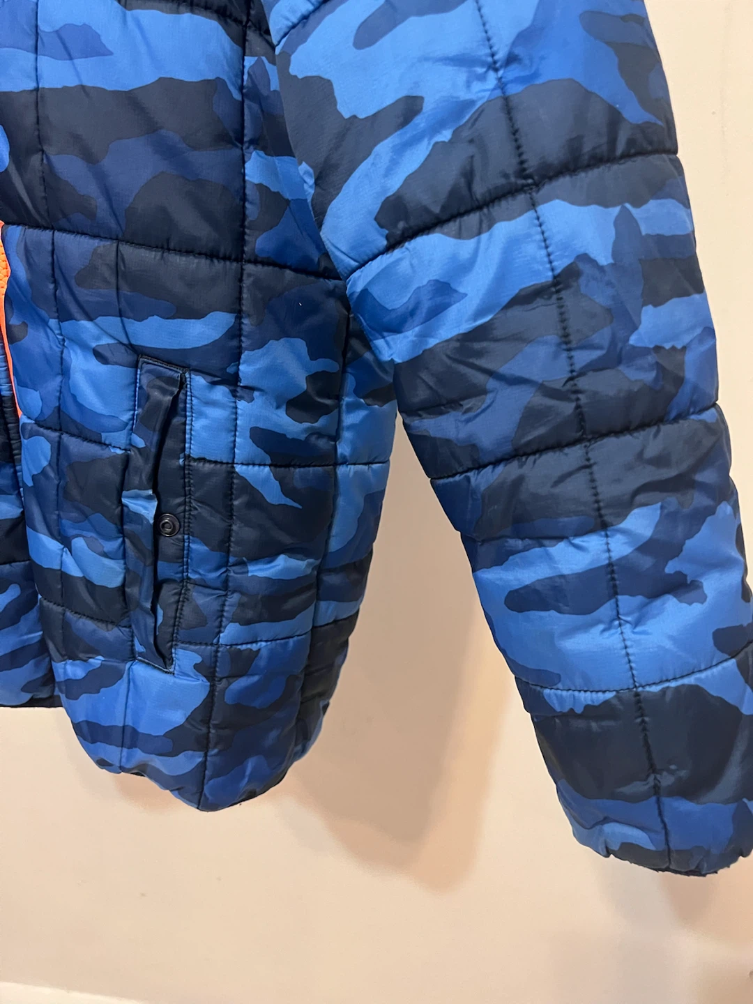 ❄️ Under Armour ColdGear Boys Winter Jacket – Youth Small - photo 3