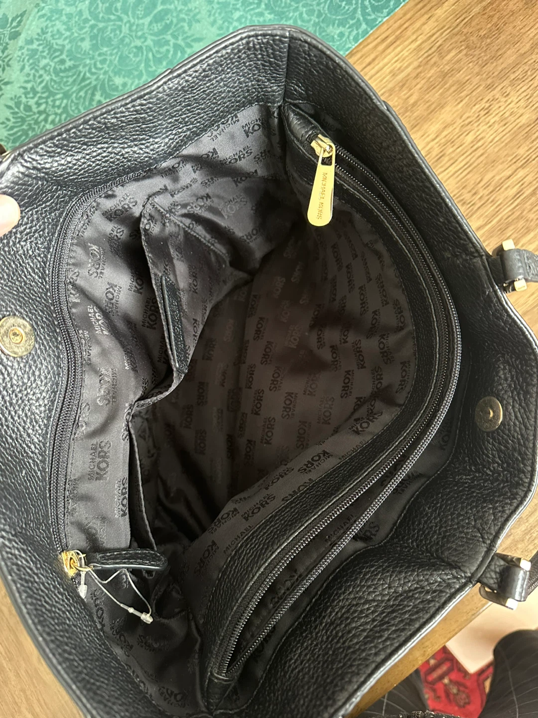 Michael Kors Black Leather Tote Bag - photo 3