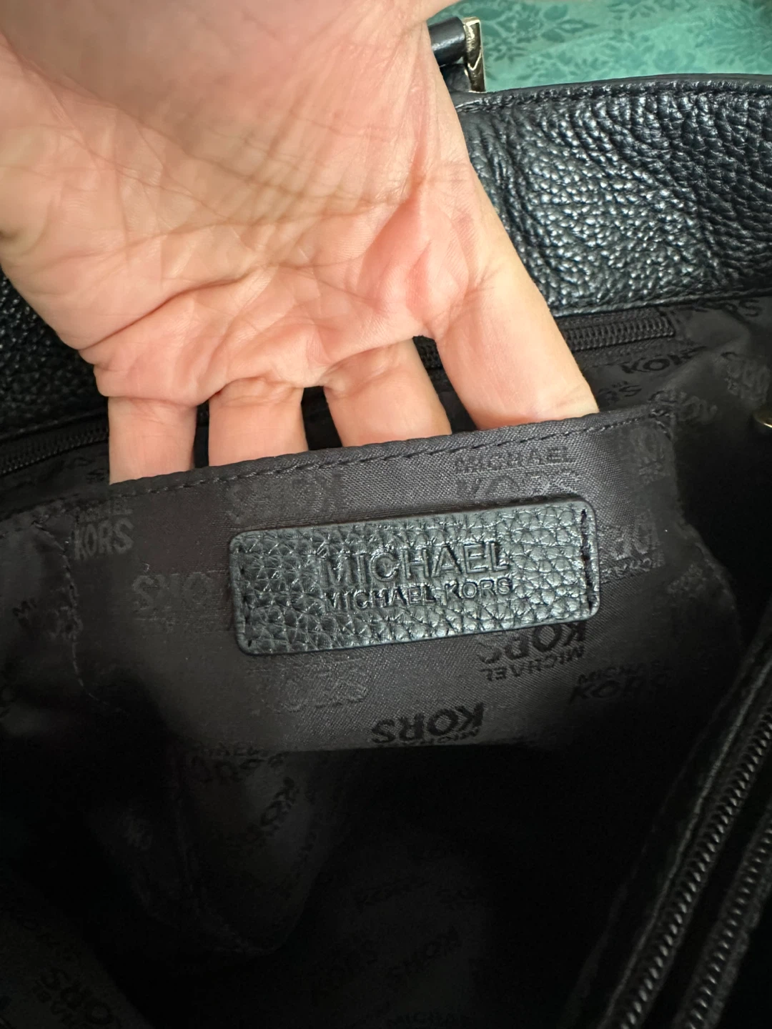 Michael Kors Black Leather Tote Bag - photo 4