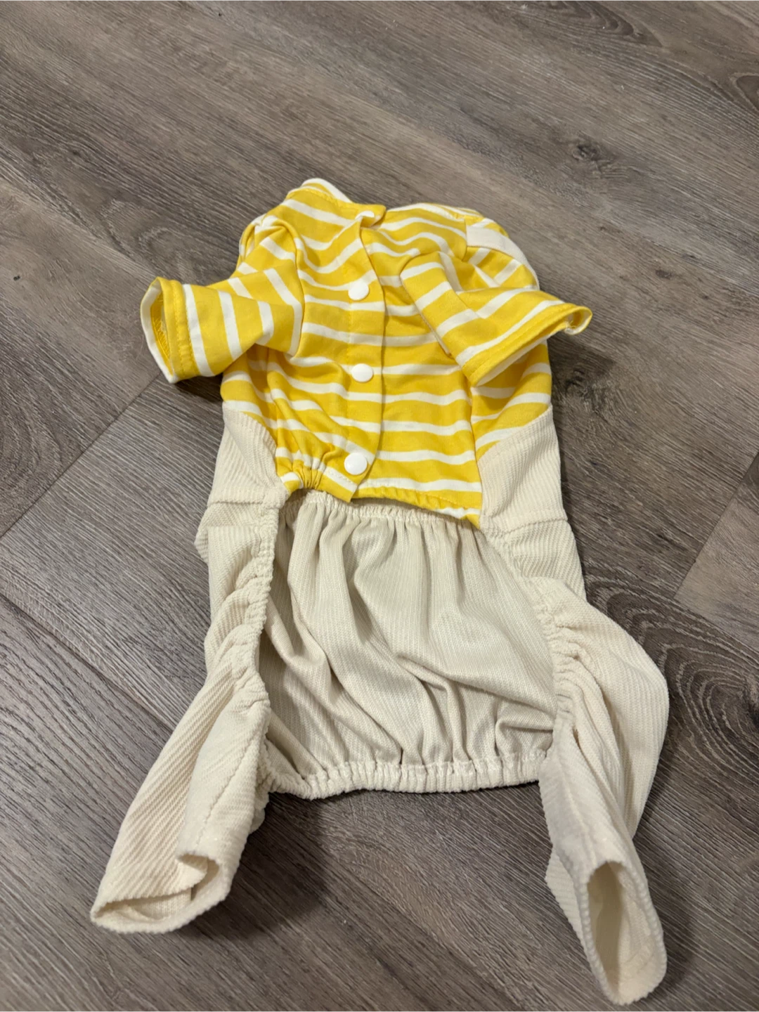 Yellow striped pet outfit with bear detail  (Under 4kg) - photo 2