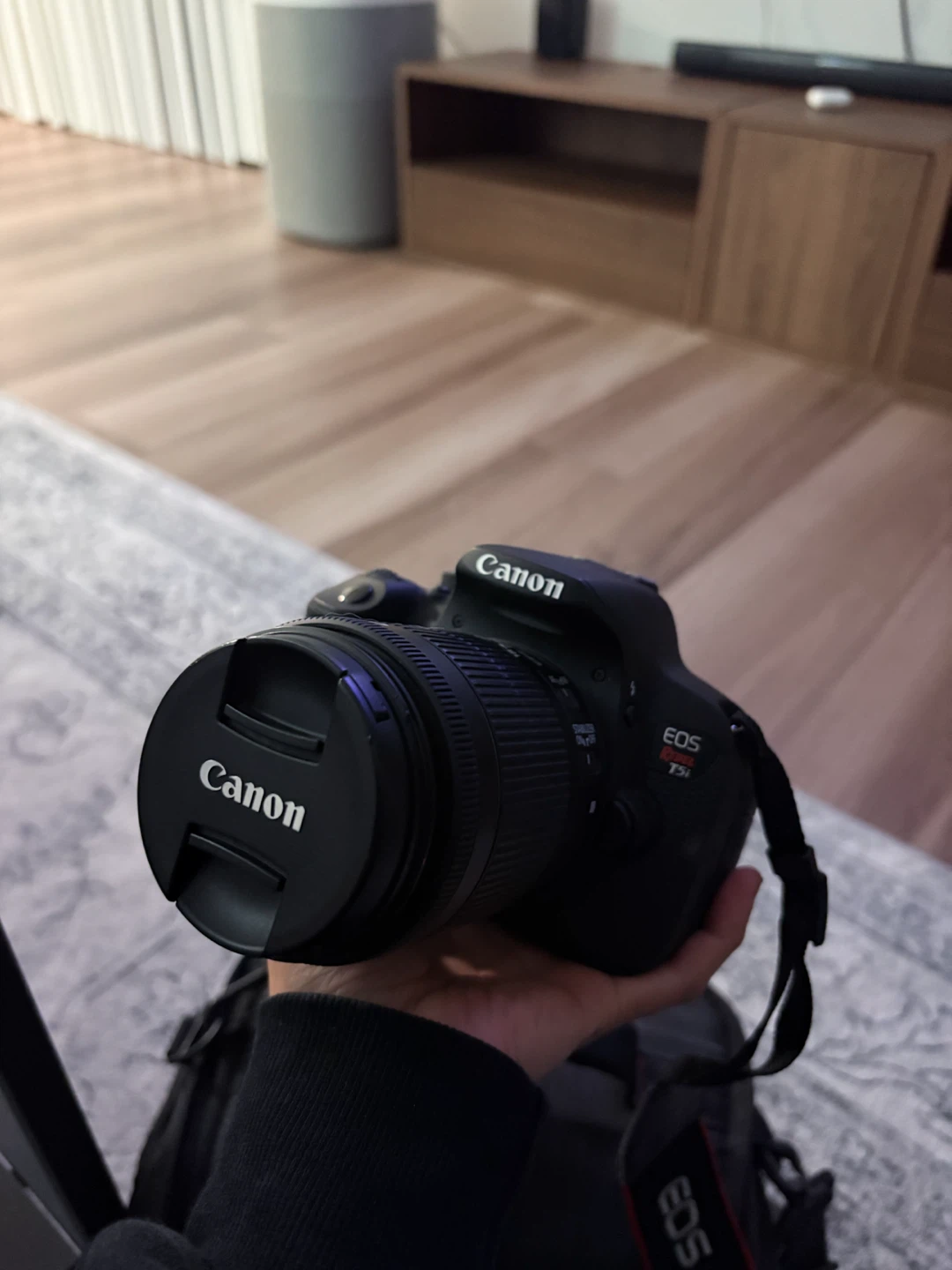 Canon EOS Rebel T5i with 18-55mm Lens - photo 5