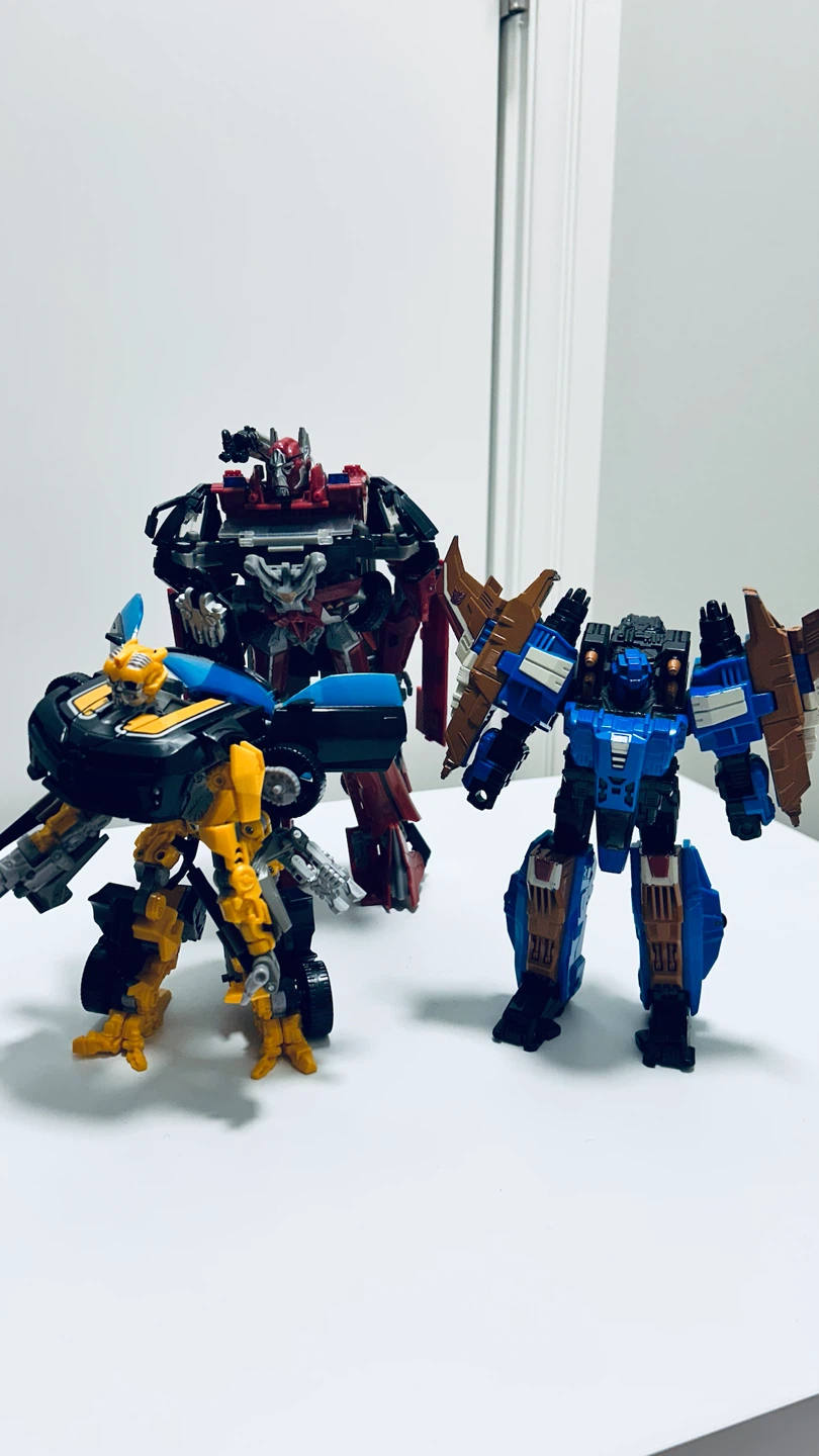 Hasbro Transformers Action Figures – Lot of 3 – Bumblebee & More