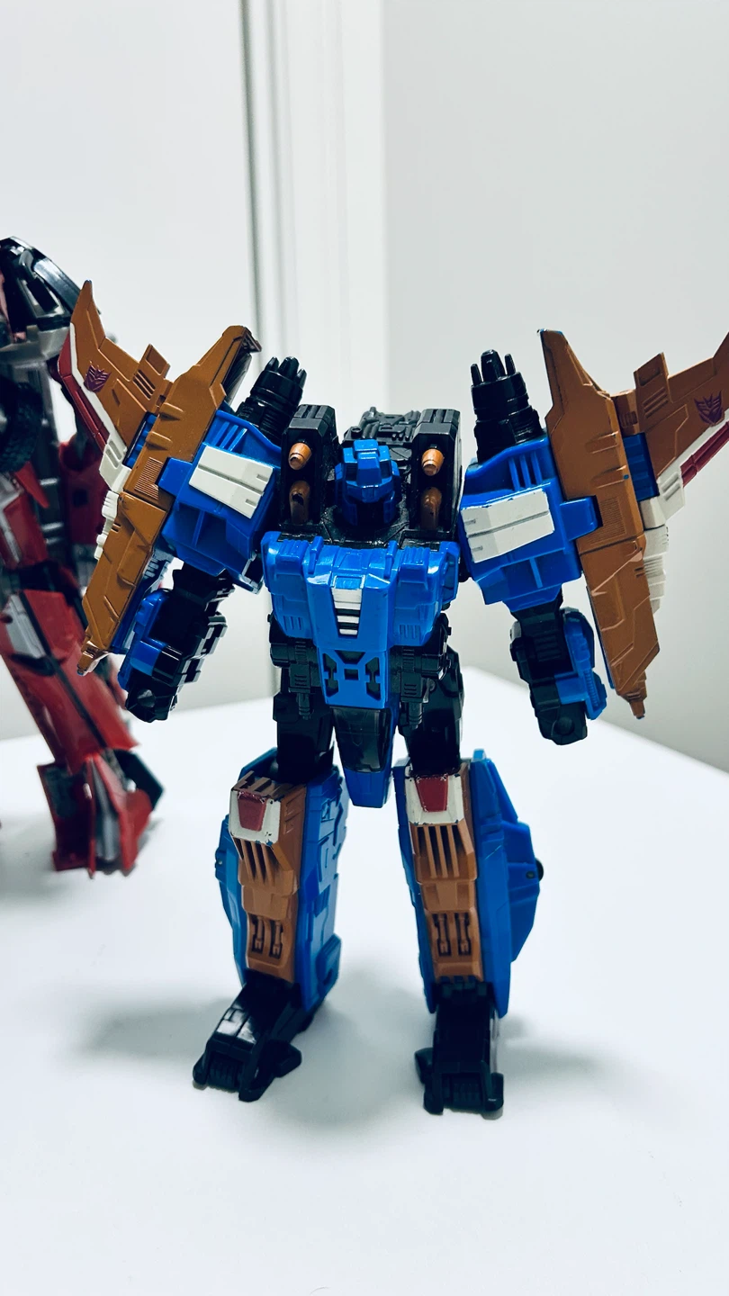 Hasbro Transformers Action Figures – Lot of 3 – Bumblebee & More - photo 4