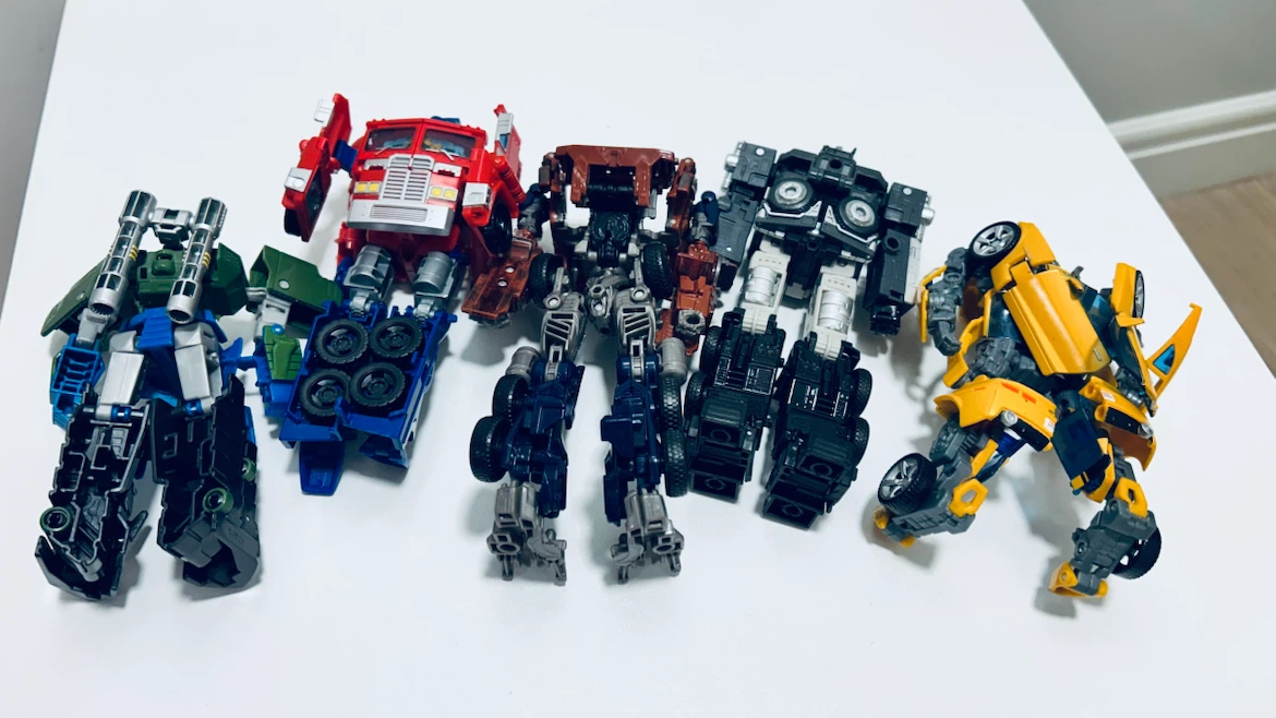 Transformers Action Figures – Lot of 5 – Optimus Prime - photo 3