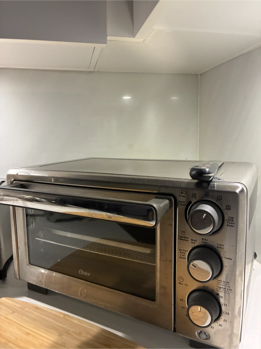 Oster compact oven and air fryer