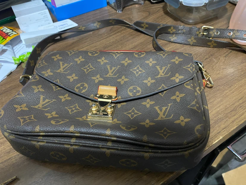 Louis Vuitton Monogram Shoulder Bag