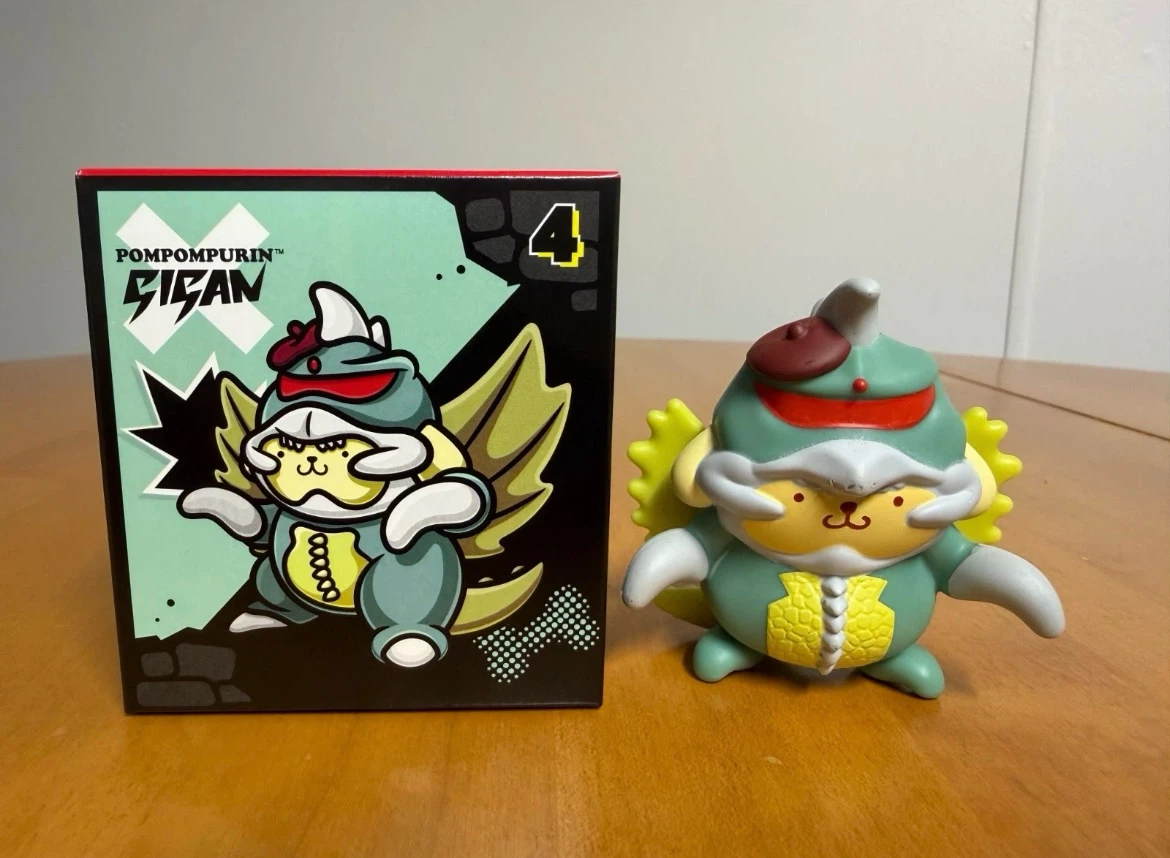 Sanrio Pompompurin x Gigan Figure