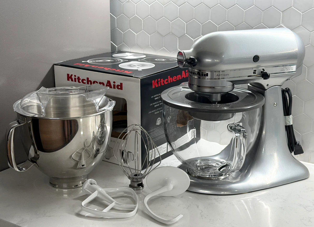 KitchenAid Artisan 5-Quart 325 watt Mixer