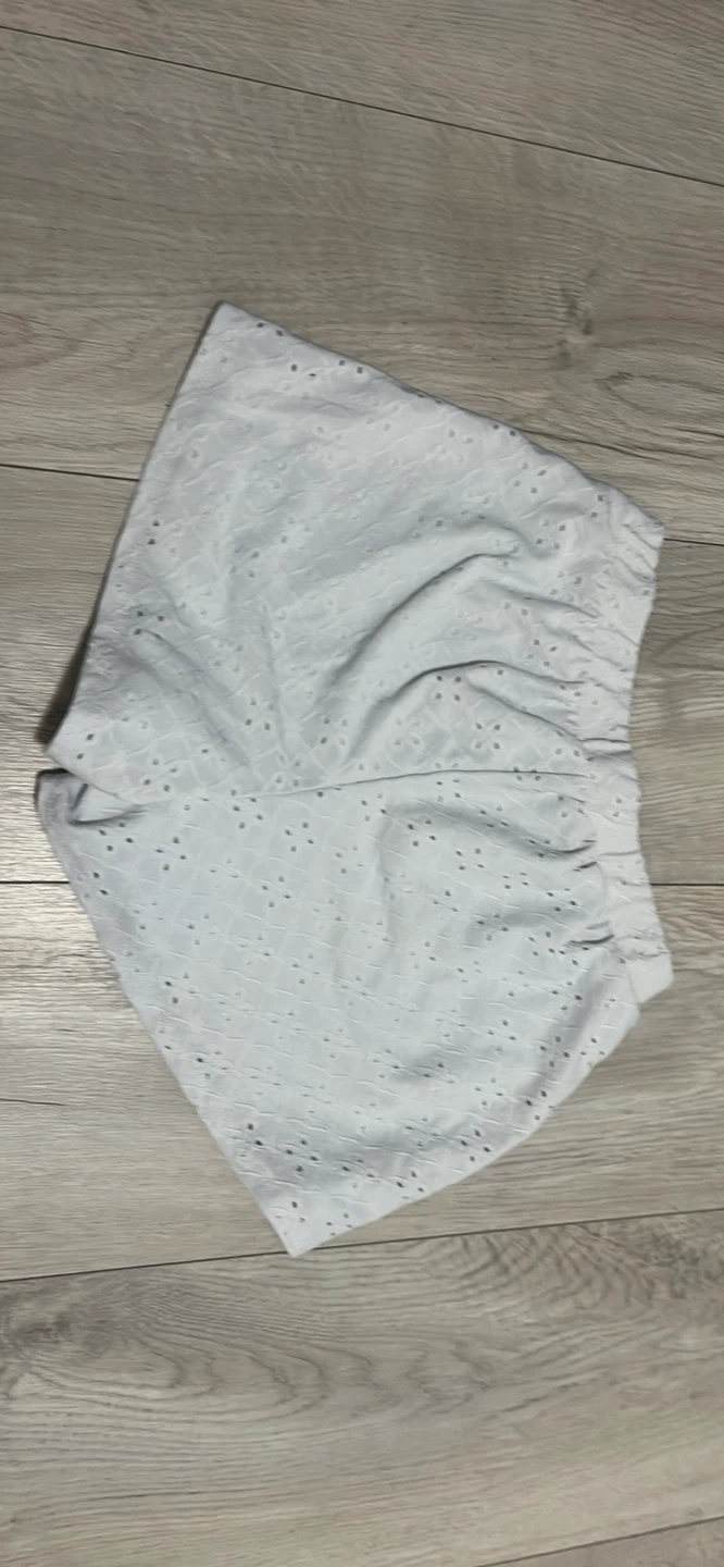 Mikey & Joey White Eyelet Shorts - photo 2