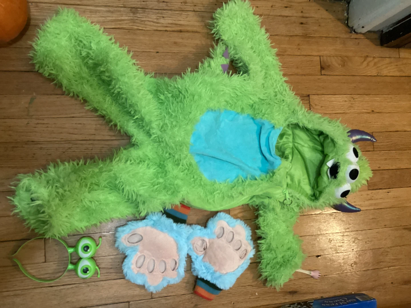 3-5T Green Monster Costume Set with accessories