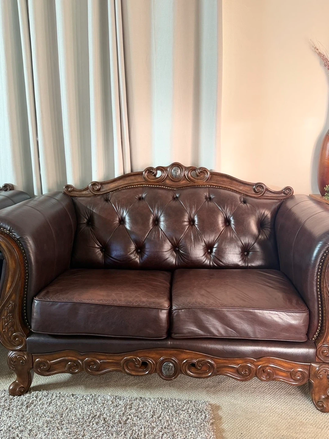 Classic Brown Tufted Leather Loveseat - photo 4