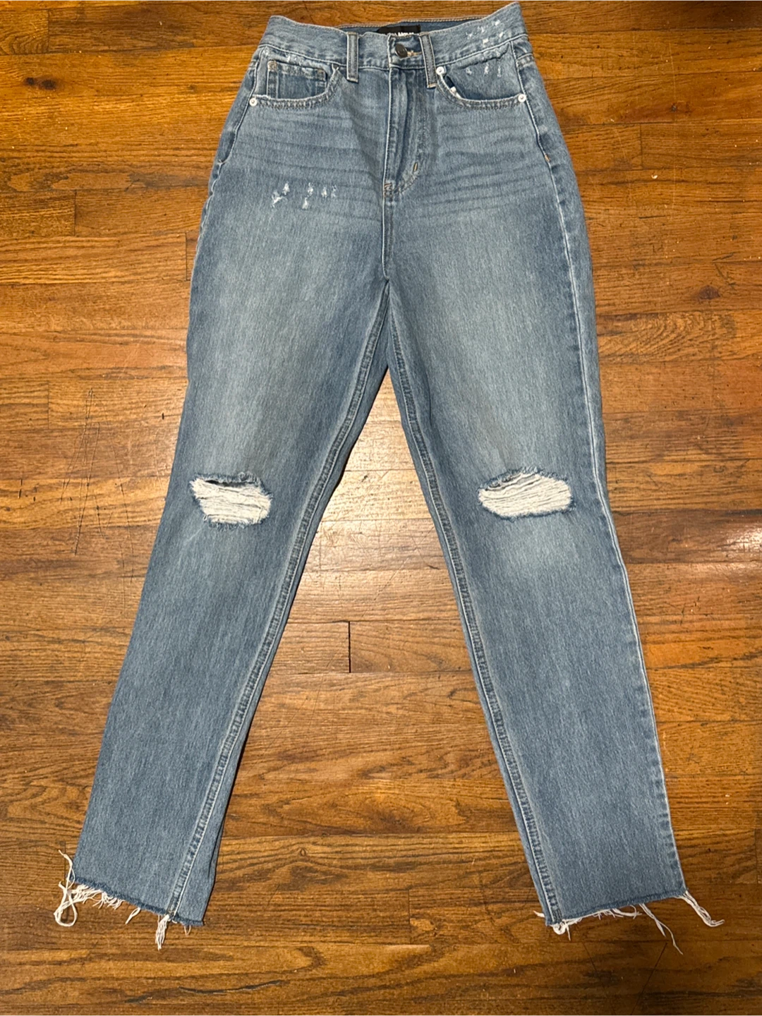 Size 0 Distressed Jeans