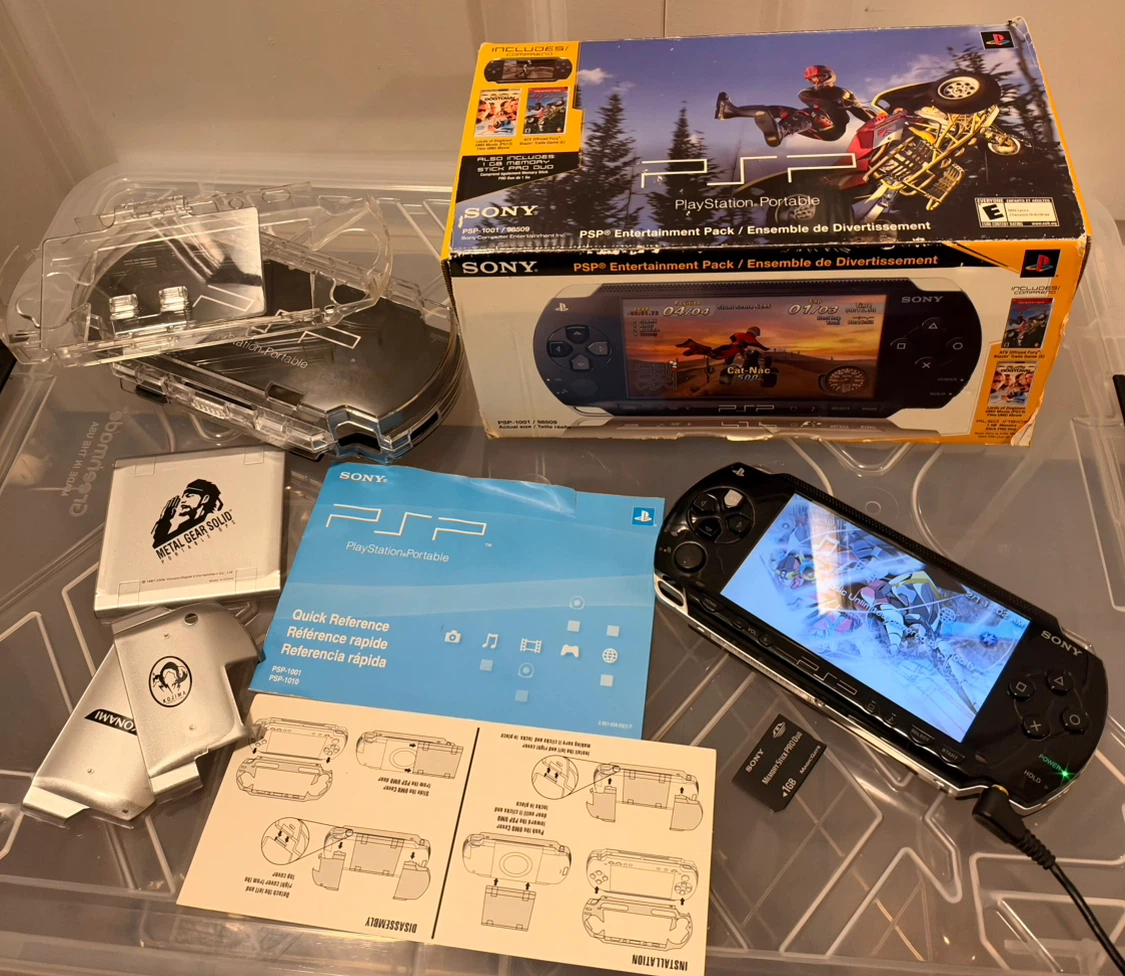 Sony PSP Entertainment Pack Model PSP-1001 - photo 3