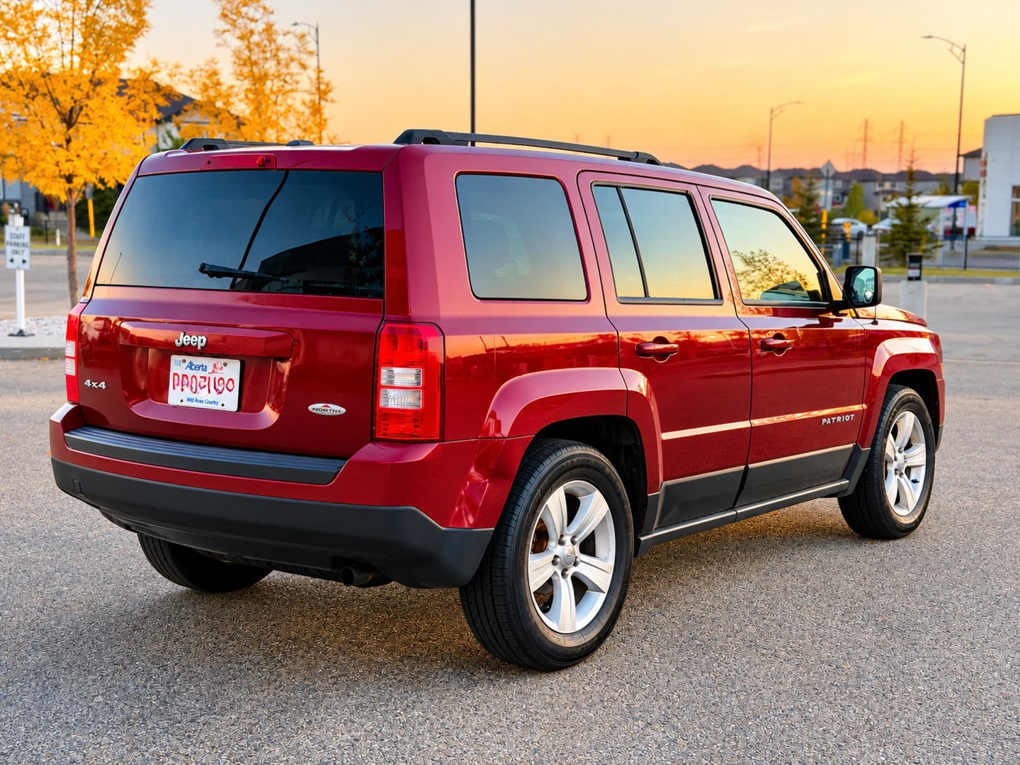 2015 JEEP PATRIOT AWD / REMOTE STARTER / SUNROOF / NEW TIRES - photo 4