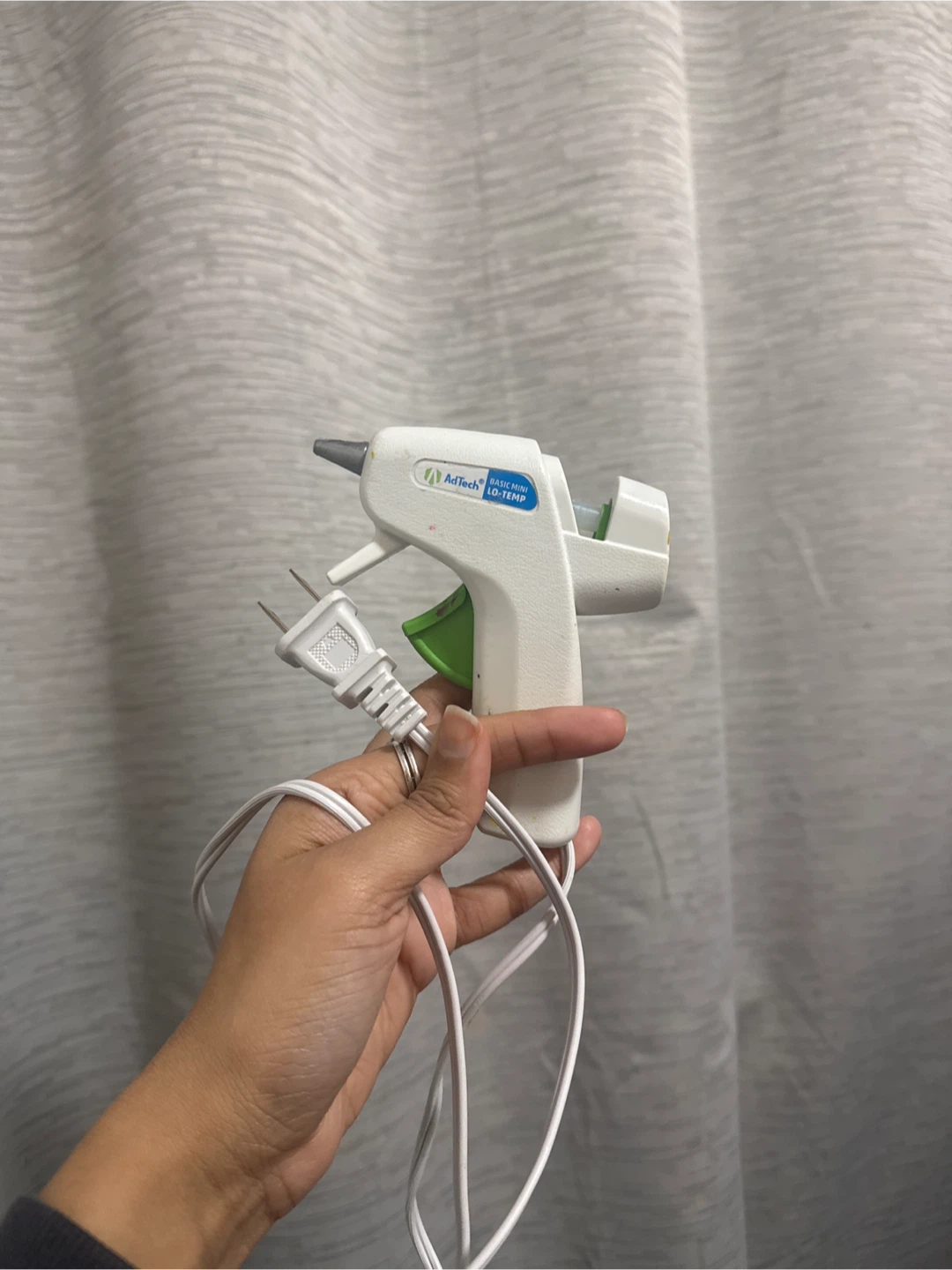 AdTech Basic Mini Lo-Temp Glue Gun