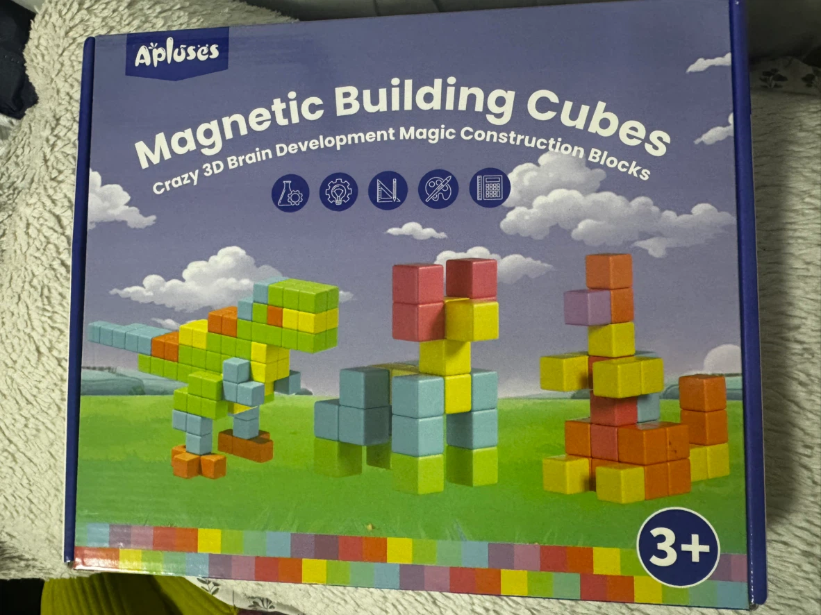 Apluses Magnetic Building Cubes