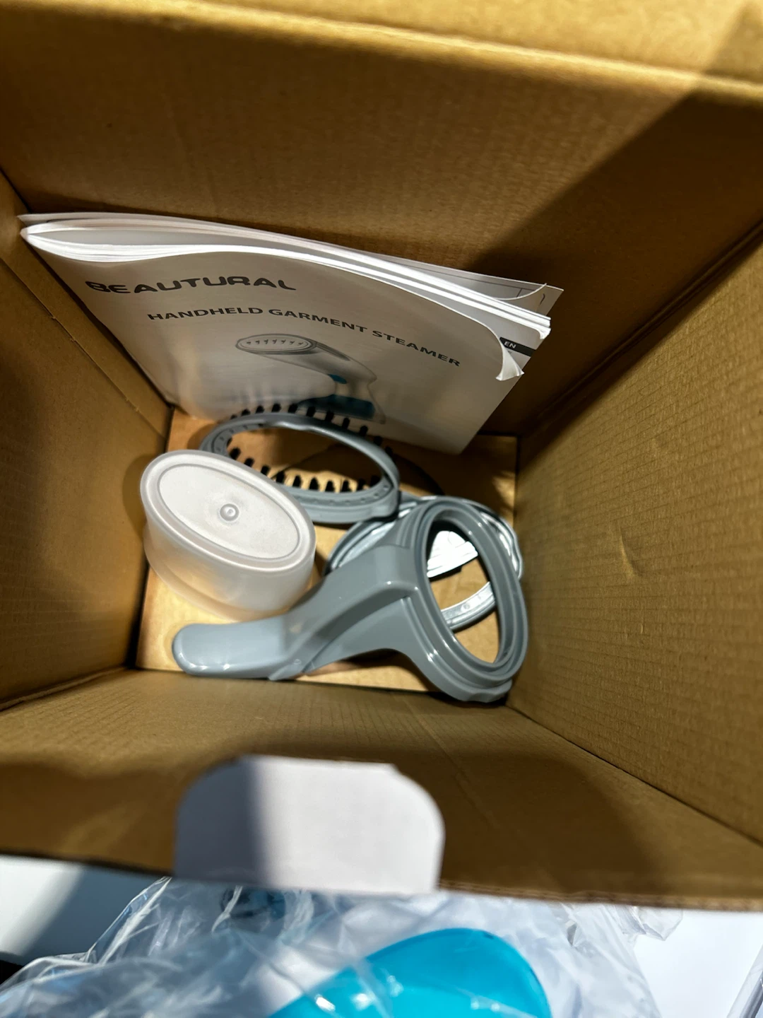 BEAUTURAL Steamer for Clothes, Handheld - photo 2