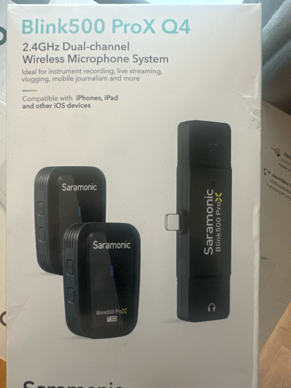Saramonic Blink500 ProX Q4 Wireless Microphone System