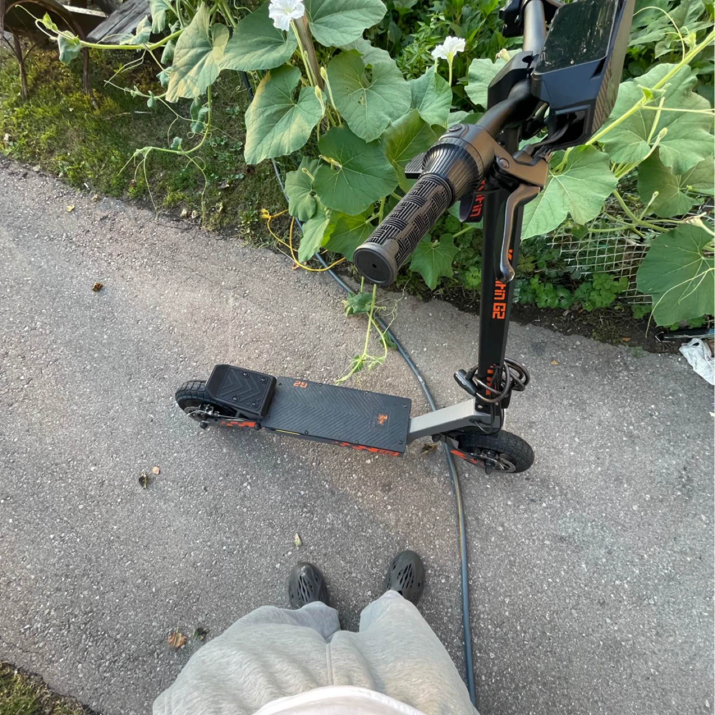 KuKirin G2 Electric Scooter - photo 4