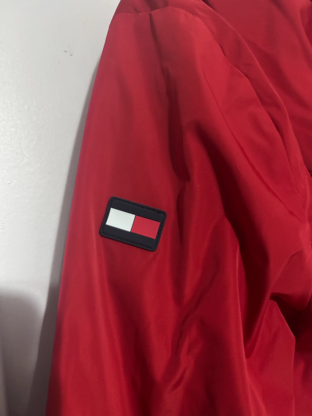 Tommy Hilfiger red hooded FALL jacket - photo 4