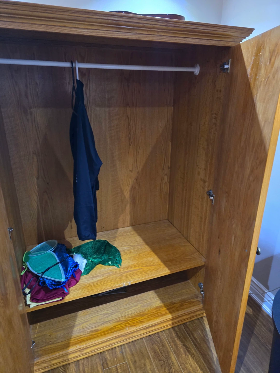 Solid oak armoire - photo 2