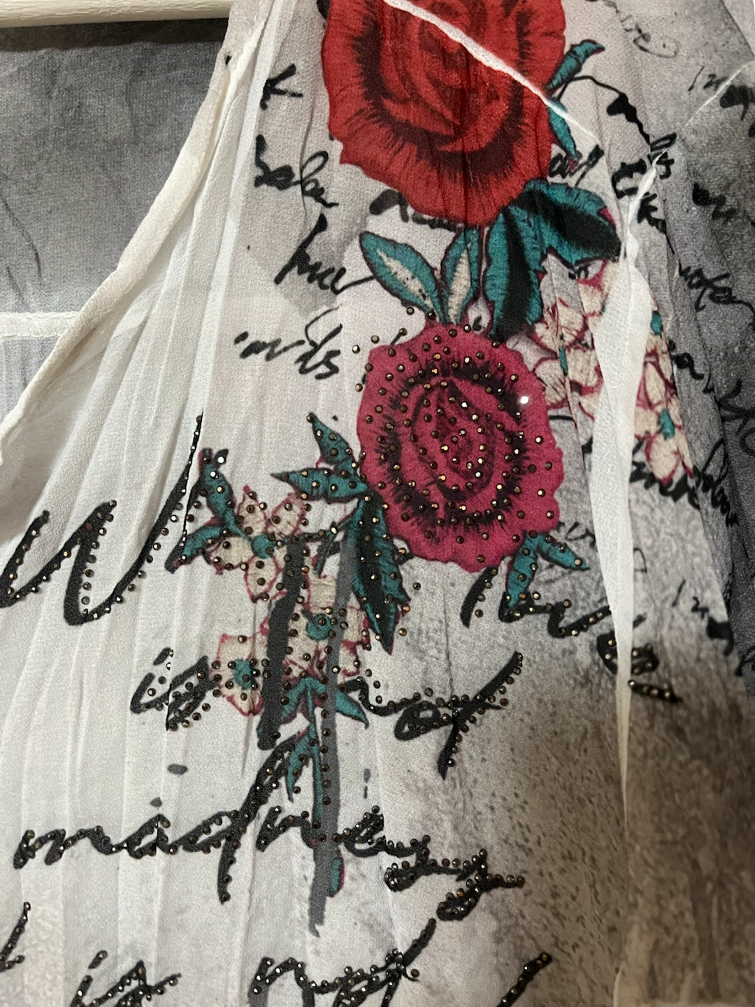 Bella Amore Floral Button-Up Blouse - photo 2