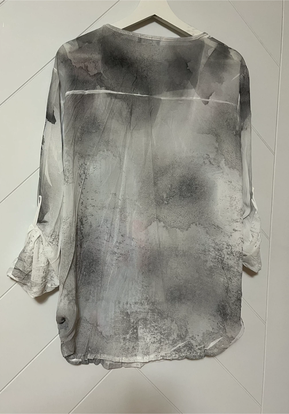 Bella Amore Floral Button-Up Blouse - photo 4