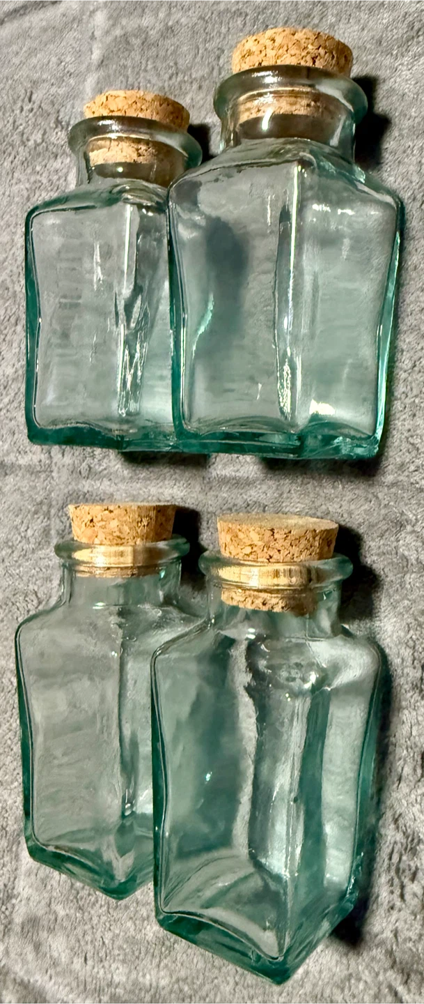 Set of 4 Small Glass Jars with Cork Stoppers - photo 3