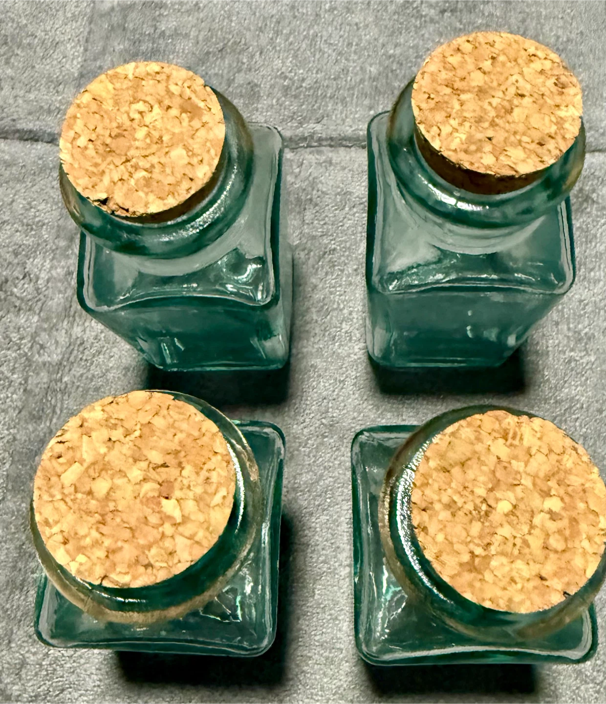 Set of 4 Small Glass Jars with Cork Stoppers - photo 4
